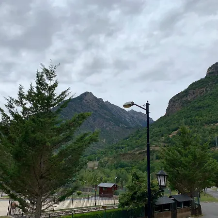 Apartment Bpirineos-albares Benasque